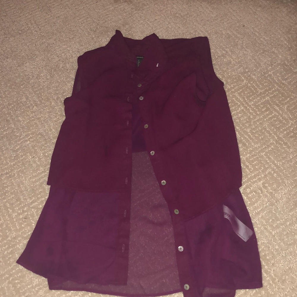 Sleeveless button down